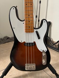 SQUIER 51 P BASS (SD PUP)