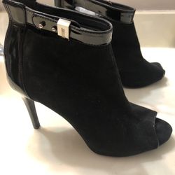Jennifer Lopez Black Boots
