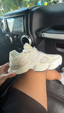 New Balance 9060