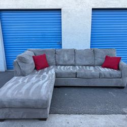 Modern Sectional Couch Gray 🛋 Very Clean 🛋 
