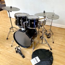 Silvertone complete 5 piece drum set 22 12 13 16 14” new quiet cymbals pedal new throne stands $360 cash in Ontario 91762 good condition sticks key