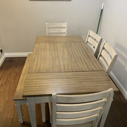 Kitchen table With Bench 