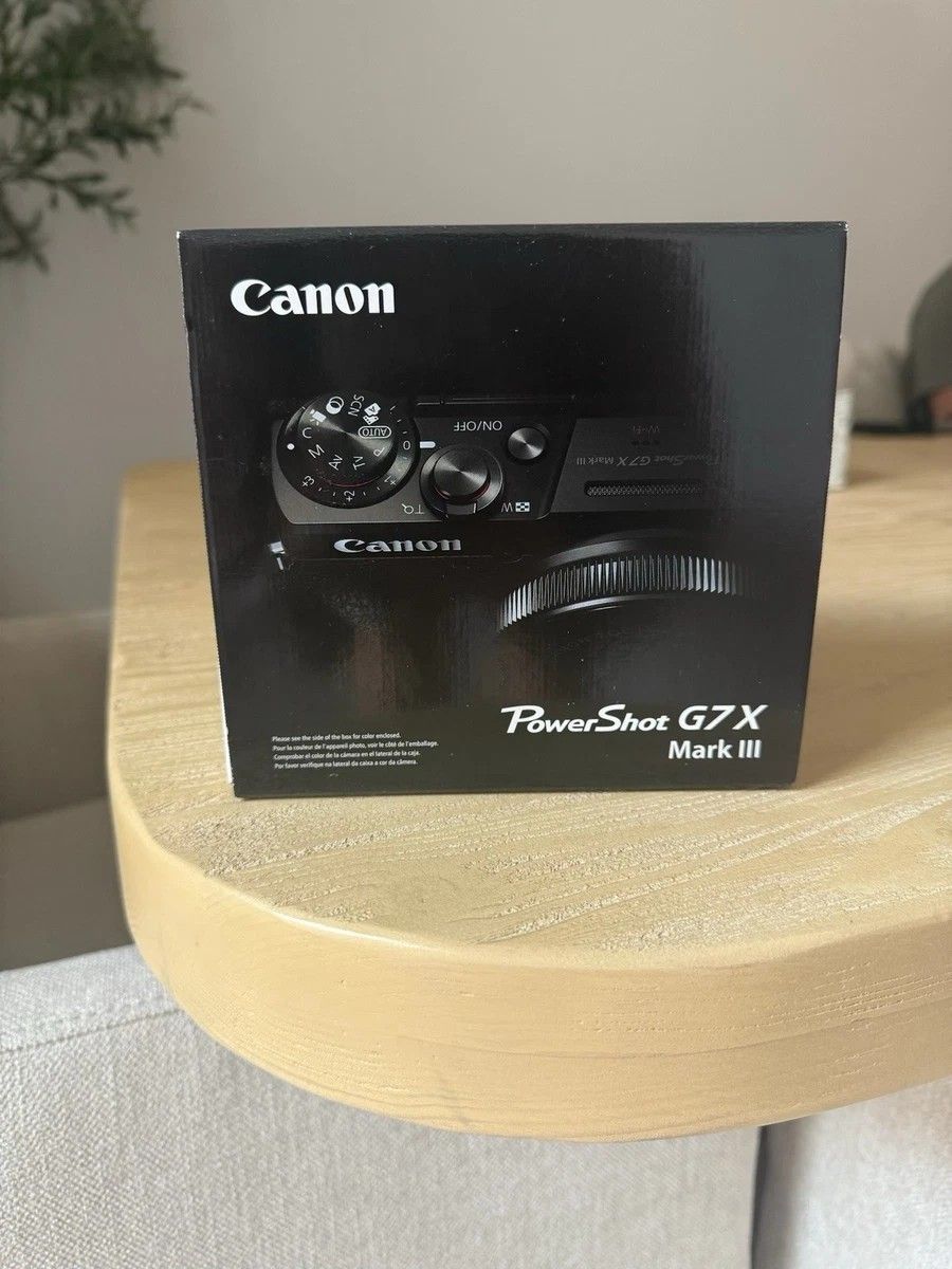 Canon Power Shot G7 X Mark III - 20.1MP Point & Shoot Digital Camera