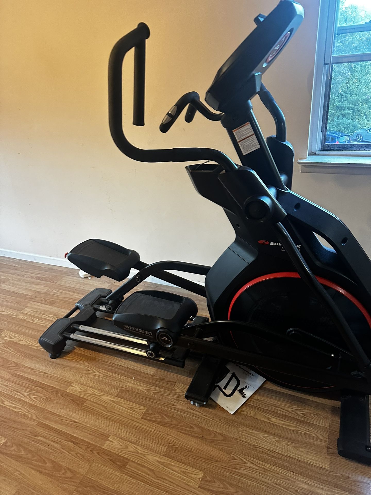 Bowflex BXE116 Elliptical for Sale in Bristol CT OfferUp