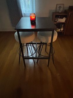 Bar Table