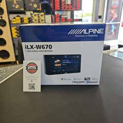 Alpine ilx-w670 Double Din Apple Car Play/android Auto