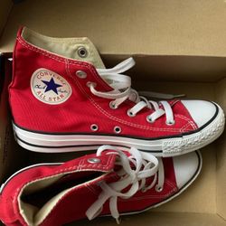 Size 8  In Women’s 