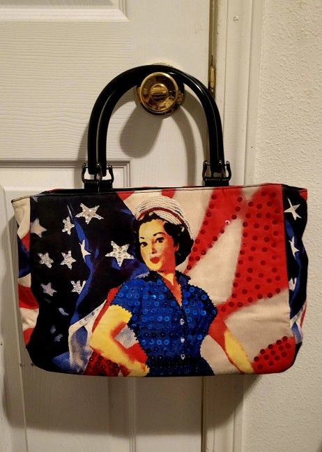 Saint John's Satchel Purse