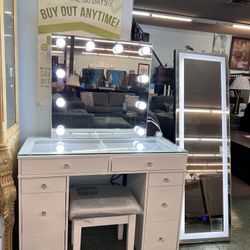 🚚Black Friday Deal🚚Brand New LED Light Vanity With Mirror And Stool $699, Finance Available, Delivery Available 