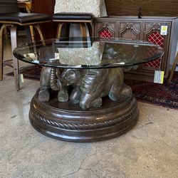 Bombay Glass Brass Elephant Coffee Table (K7EUQA)