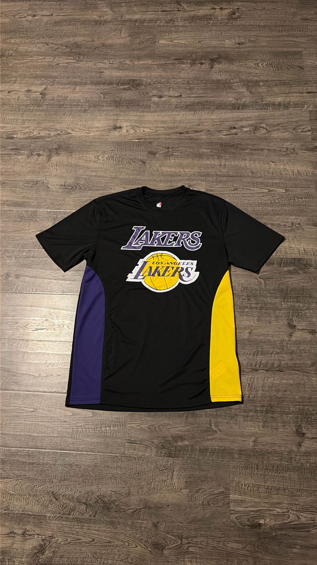 Los Angeles Lakers Basketball T-Shirt 