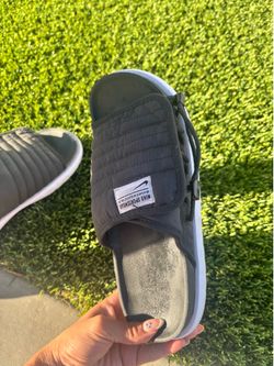Nike Asuna Slippers $10