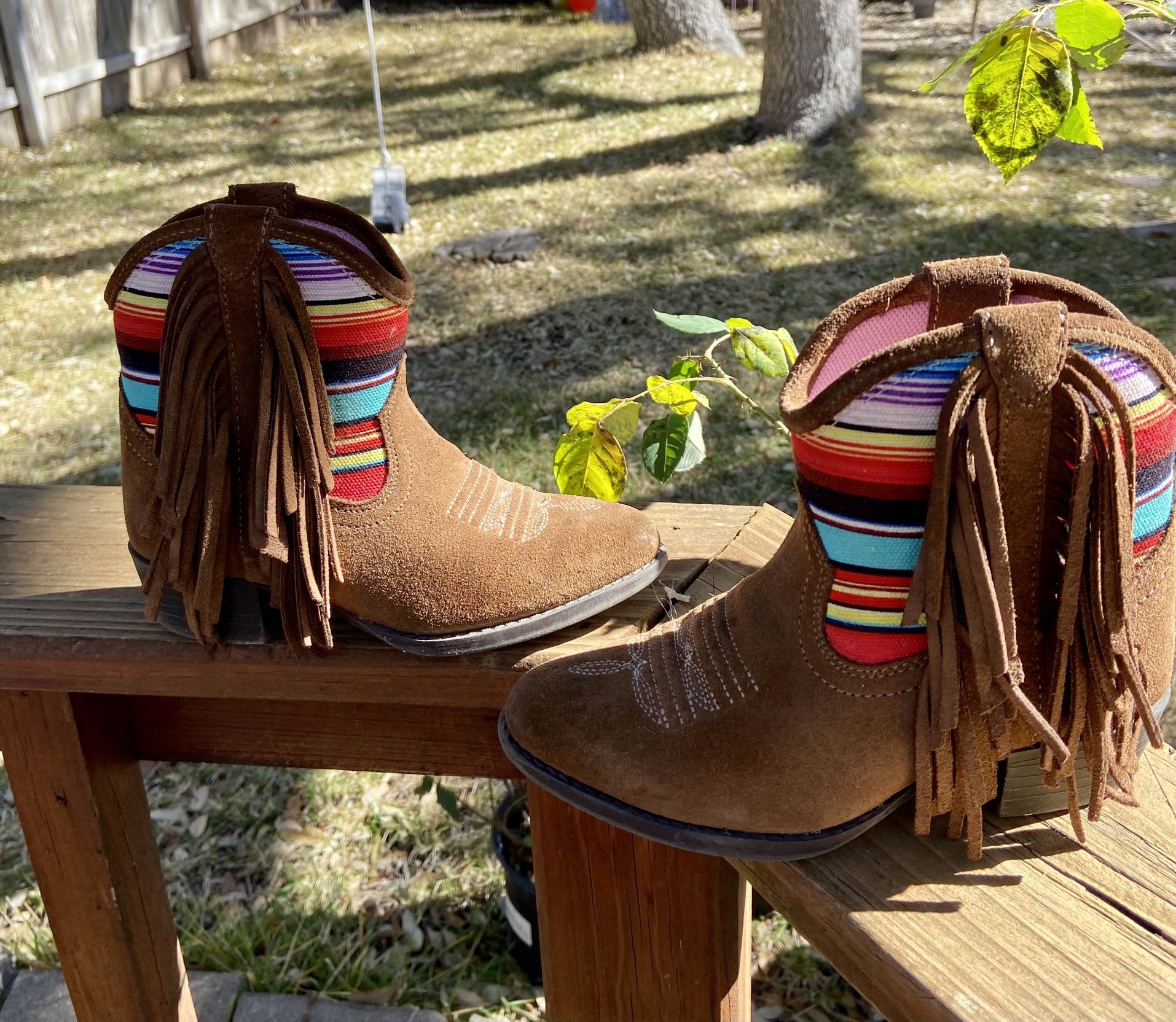Ariat boots hotsell with fringe