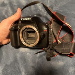 Canon EOS Rebel T3 