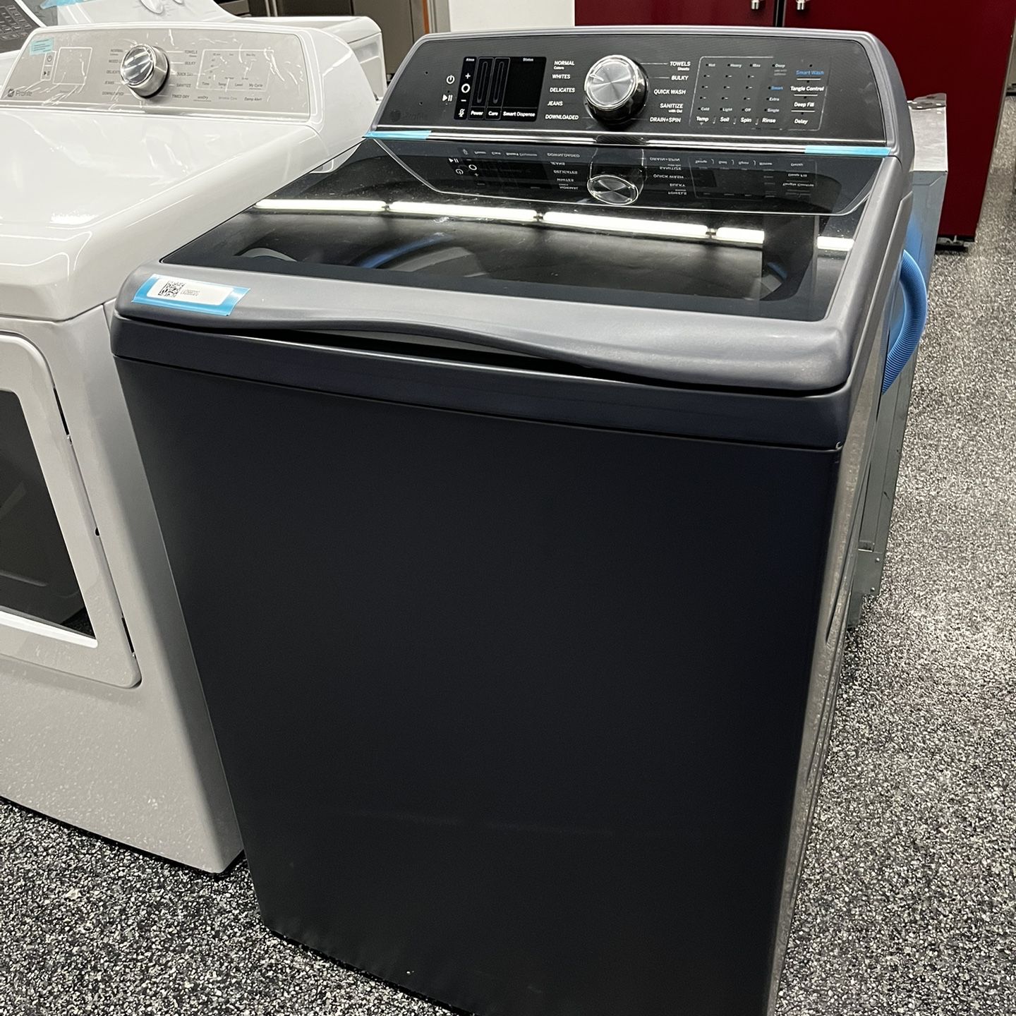 New GE Profile High Efficiency 5.4 Cu Ft Top Load Washer 