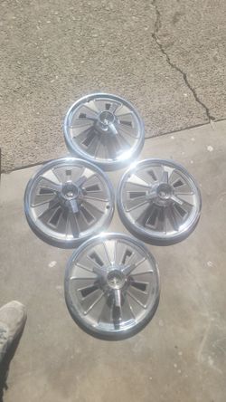 Vintage 1962 Ford Mustang Hubcaps spinners Set of 4 14"