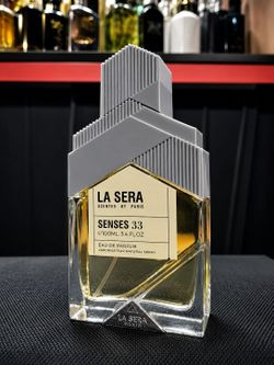 Senses 33 by La Sera