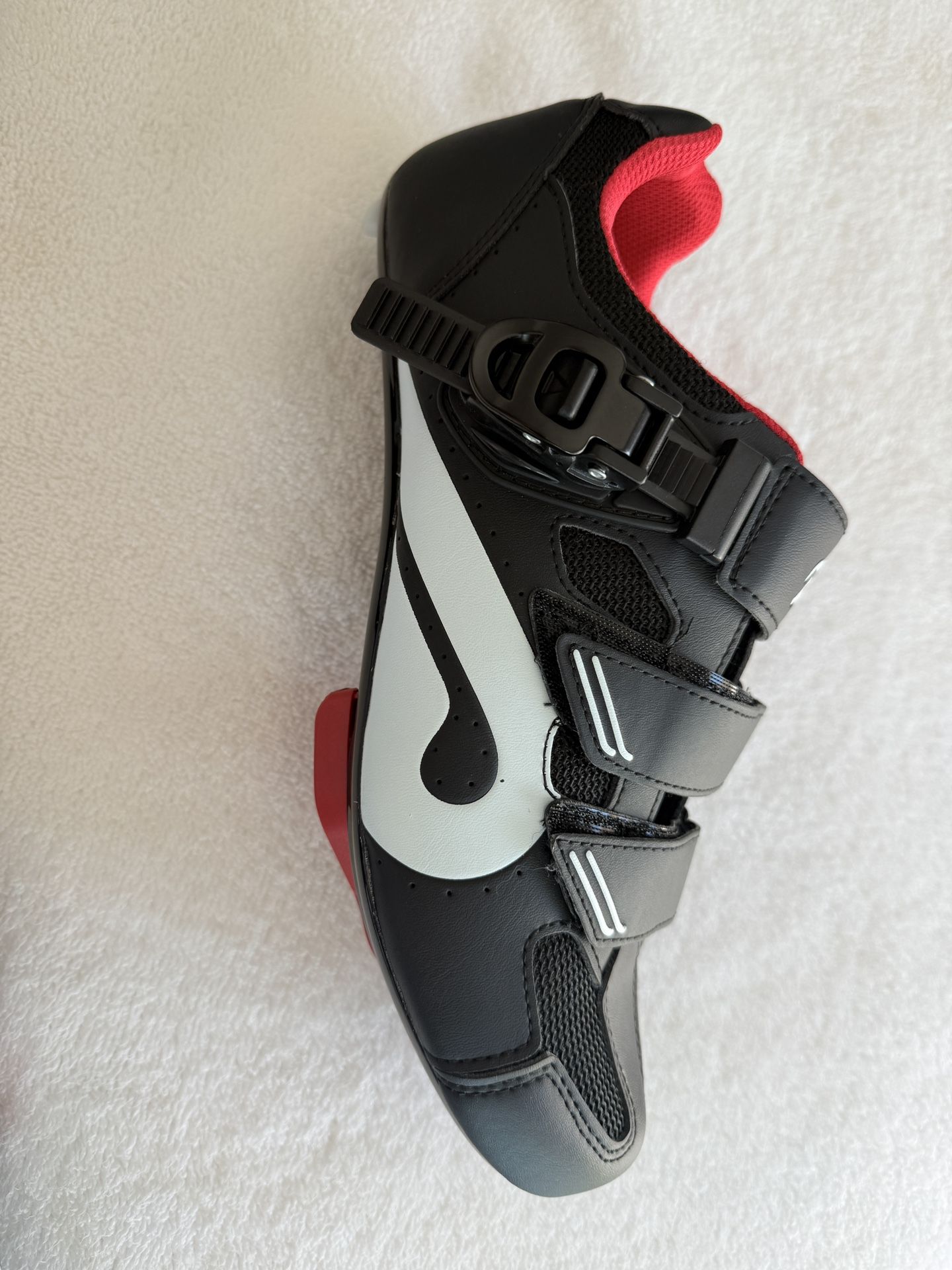 Peloton Shoes 42 Men