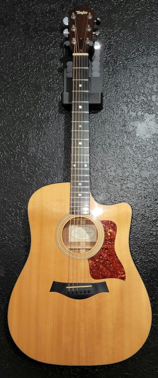 Taylor 310ce Acoustic Guitar