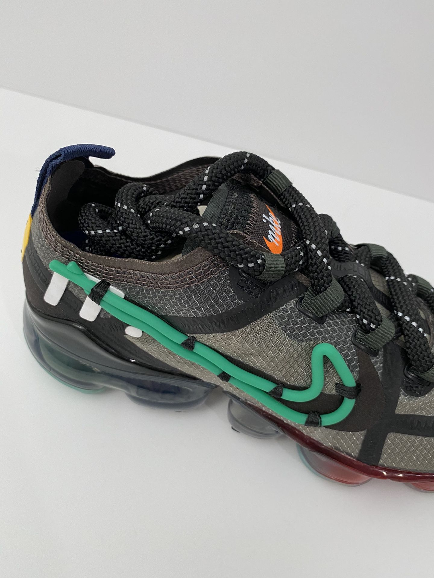Cactus plant flea market vapormax