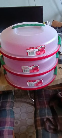 Pie Carrier with Lid and Handle