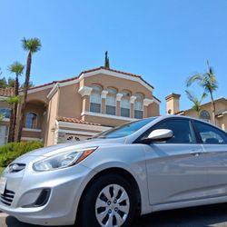 2016 Hyundai Accent 4door Automatic Run’s Great 