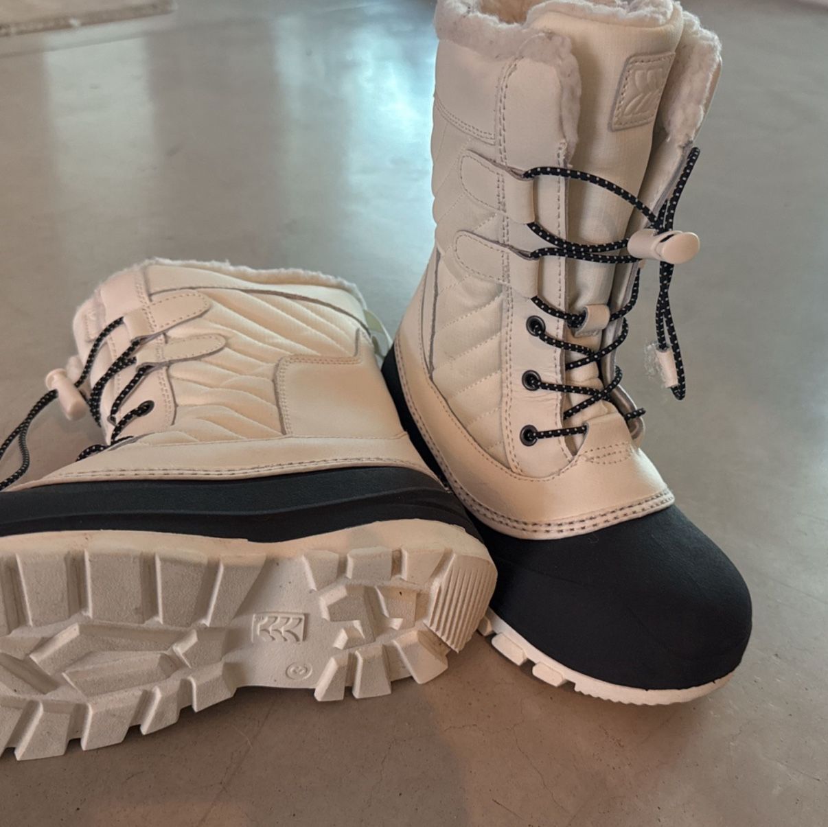 GIRLS SNOW BOOTS