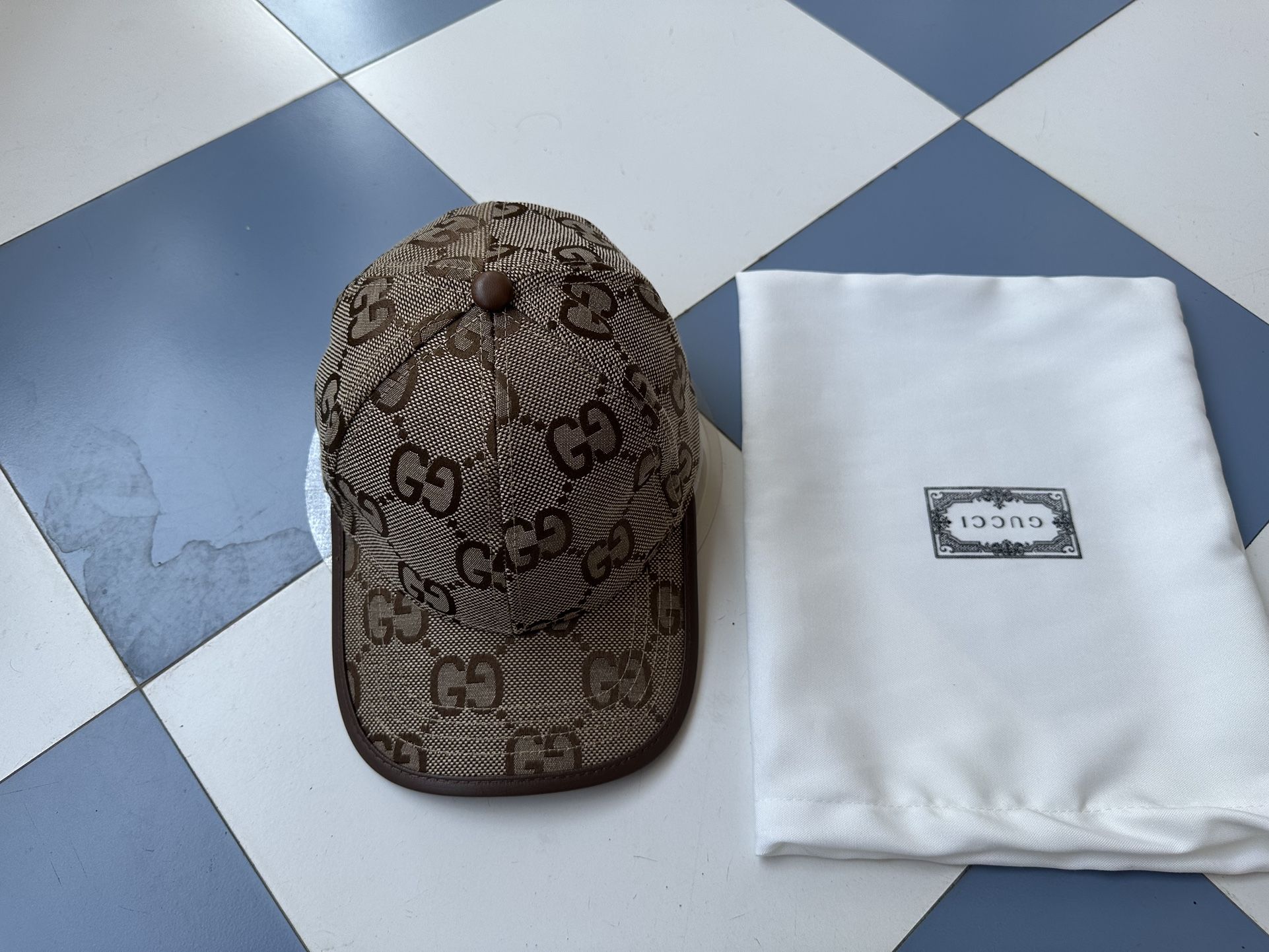 Gucci baseball cap