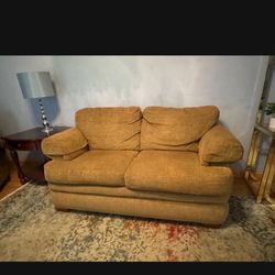 Lazy Boy Couch 