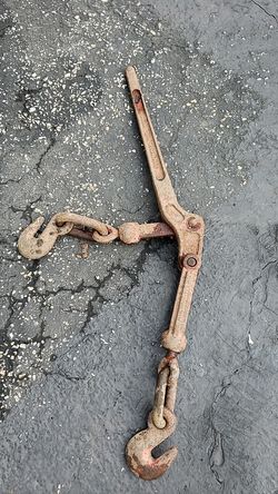 Chain Lever Binder
