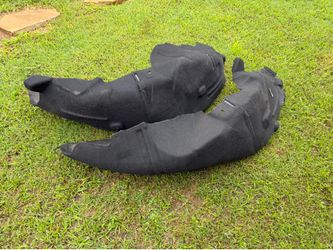 2015-2017 Ford Mustang OEM Fender Liners Pair