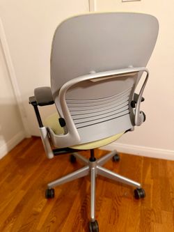 Steelcase Leap V2 Platinum Frame Fully Loaded Office Chair