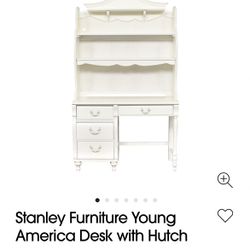 Stanley Desk With Light 