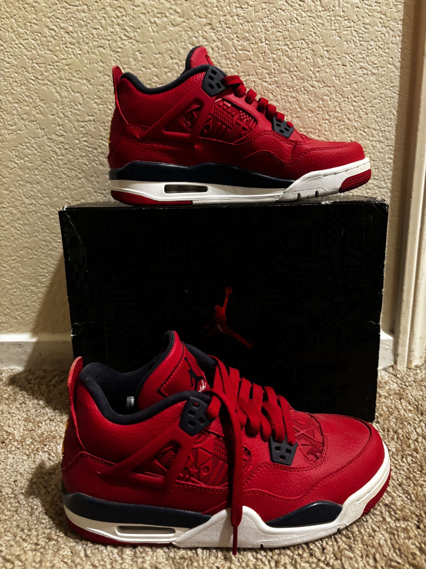 Jordan 4 Retro Fiba
