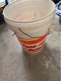 5 gal Buckets 5 gal
