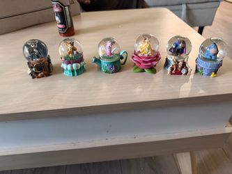 Disney snow globe