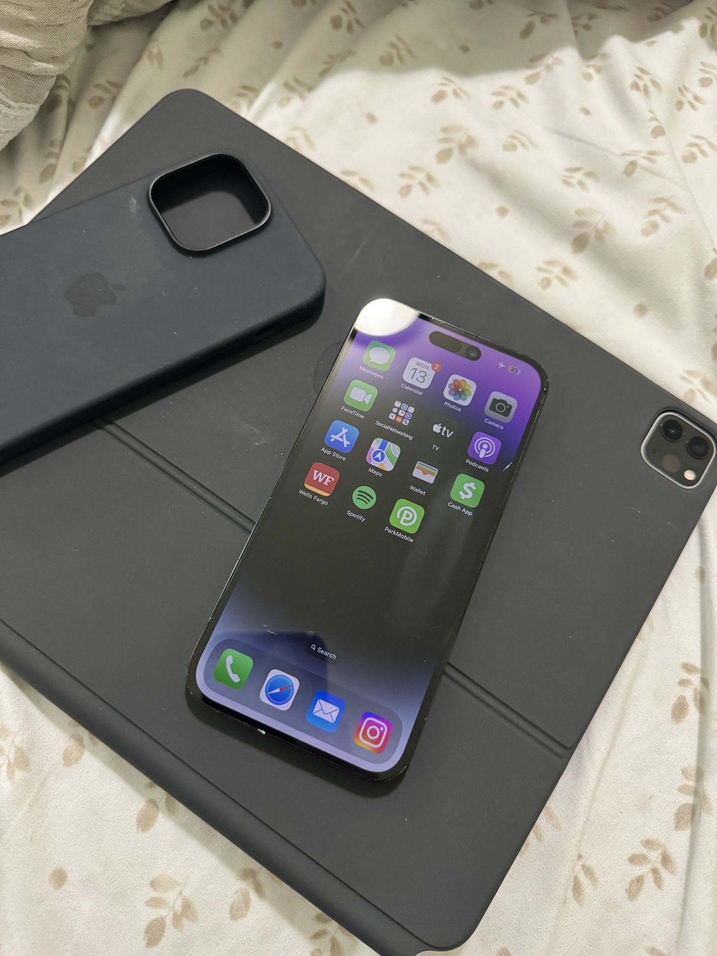 iPhone 15 Max Pro 1 Tb Factory Unlocked