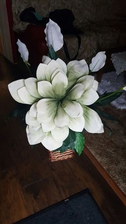 Floral arrangement