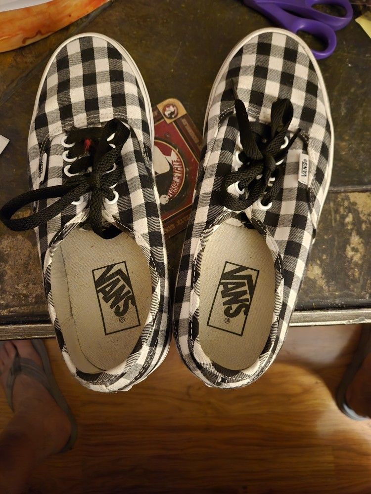 Off The Wall Vans Sneakers