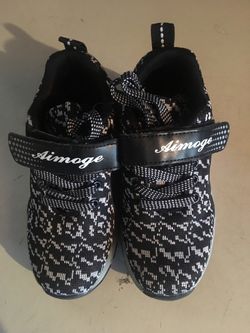 Heelys, kids size 32, us 13.5