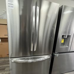 27cu.ft Capacity Counter Depth Max Fridge 