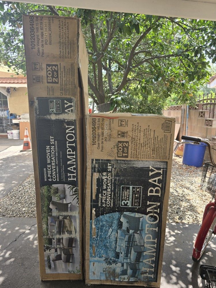 Outdoor patio set