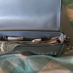 Crossbody blue bag