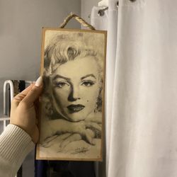Marilyn Monroe Small Frame 