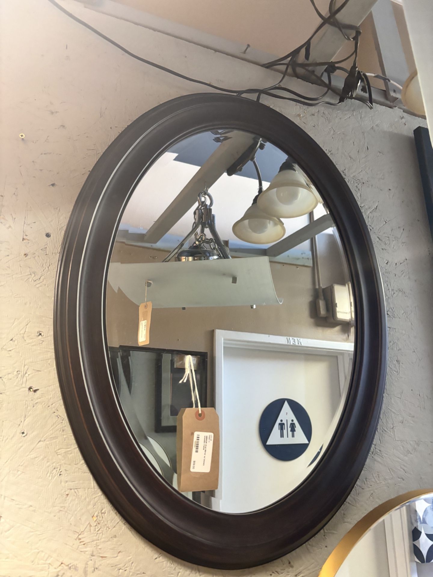 MIRROR Oval Mirror w/ brown wooden frame - SKU: SJEXNV