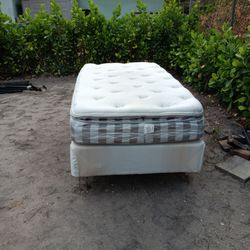 Twin Size Bed Frame With Mattress And Box Springs 