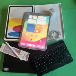 Apple iPad 10th Generation (2022 model /new Open Box ) 256gb with Pencil, keyboard & Case 