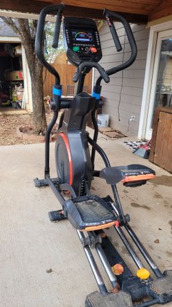 Caminadora BOWFLEX   RXE116 Buenas Condiciones Solo Le Falta La Banda 