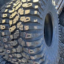 15” inch Maxxis  Roxxizilla UTV Tires.  Brand New Size  35x10x15.
