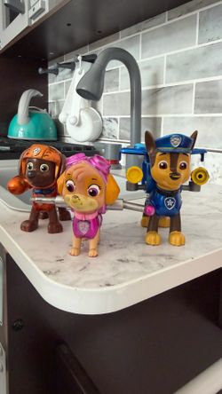 Paw Patrol Character figurine set
